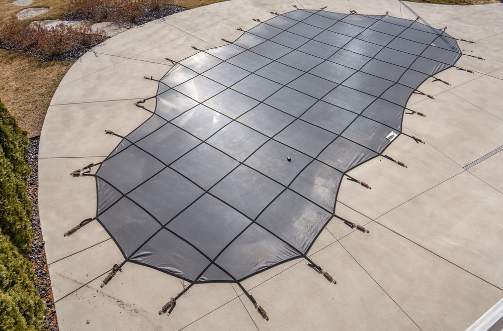 Choosing the Right Cover for Your Pool