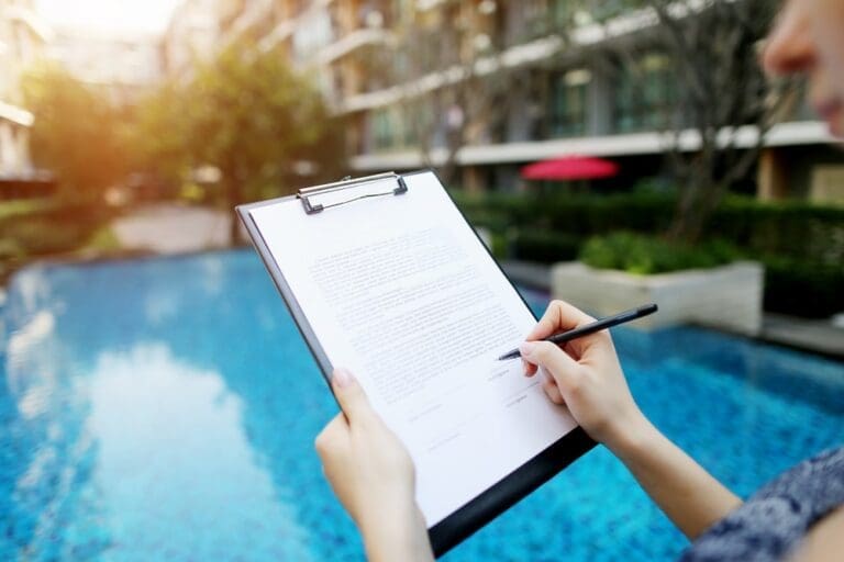 Pool Cleaning Business License Requirement Guide